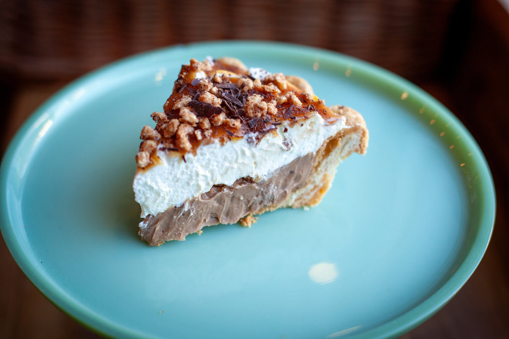 Large Hazelnut Caramel Crunch Cream Pie